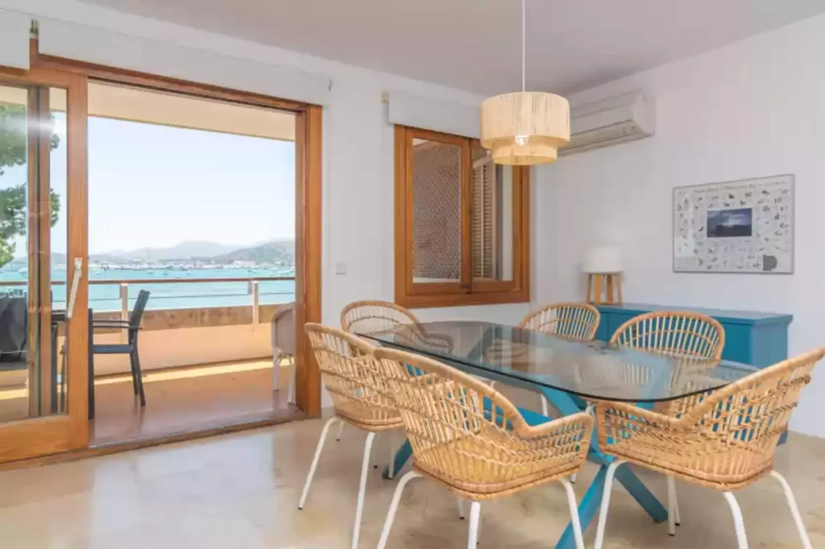 Ed. Bellveure 2º B (duplex)-Dining room