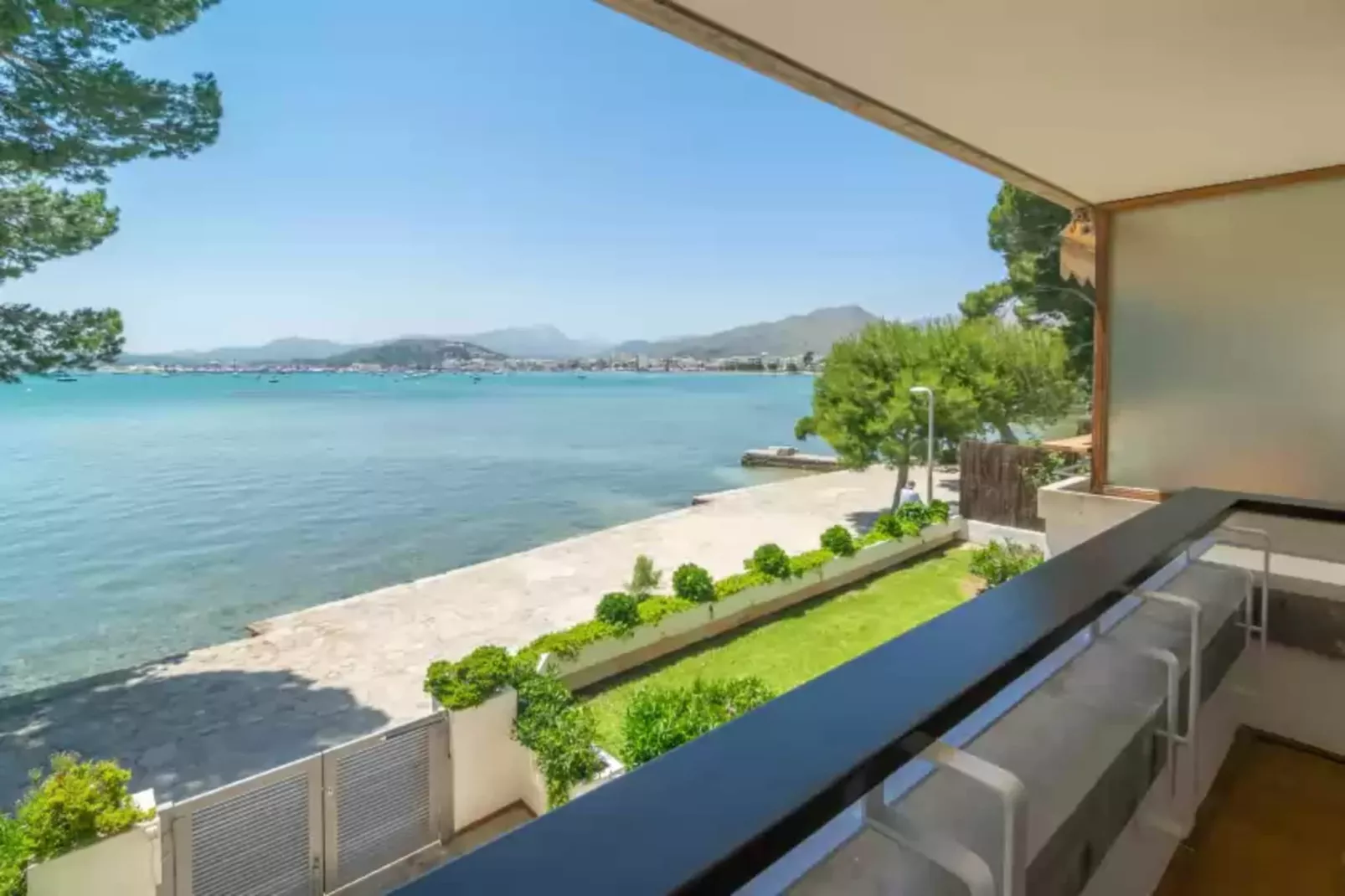 Ed. Bellveure 2º B (duplex)-View summer