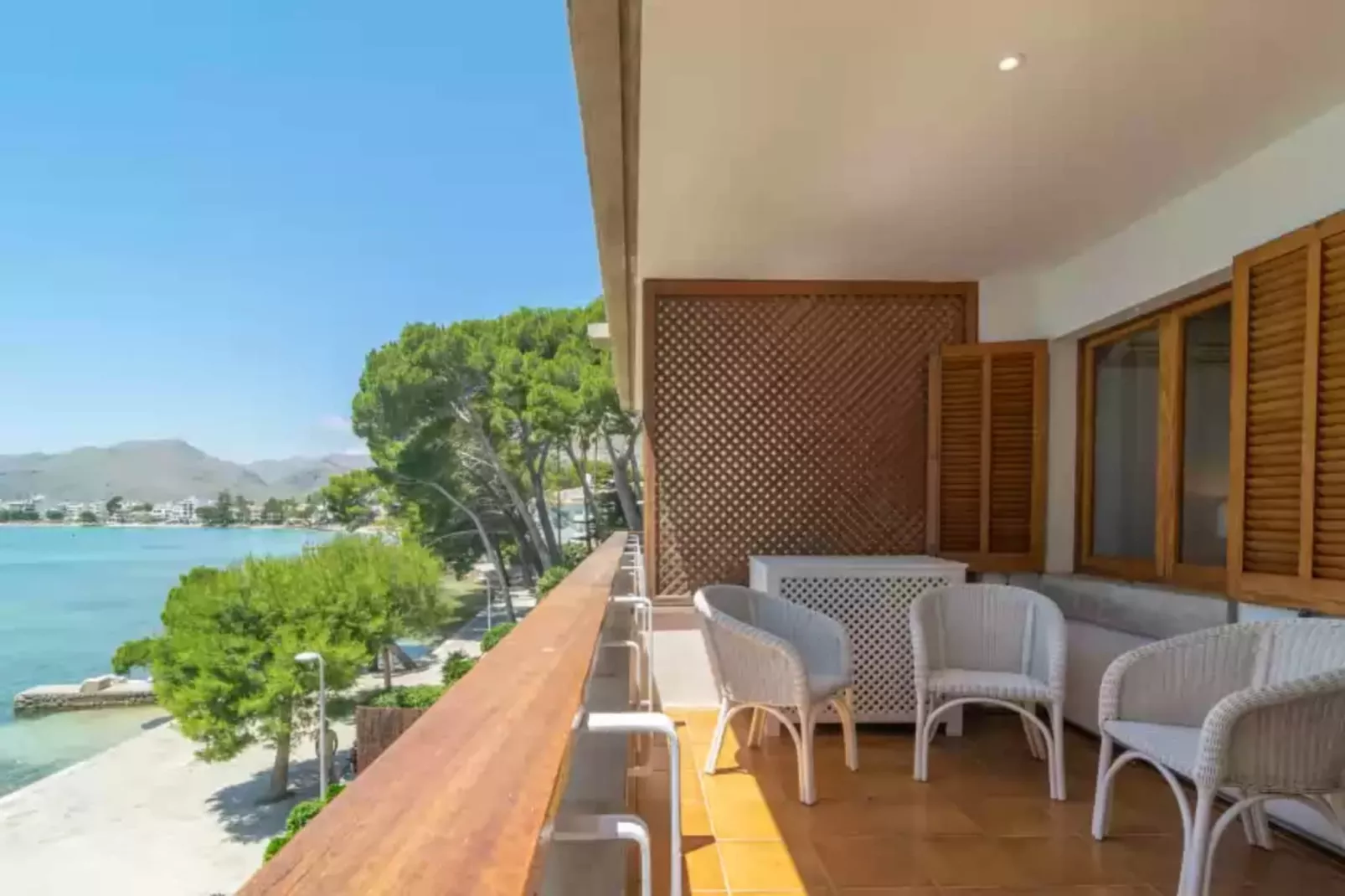 Ed. Bellveure 2º B (duplex)-Facilities