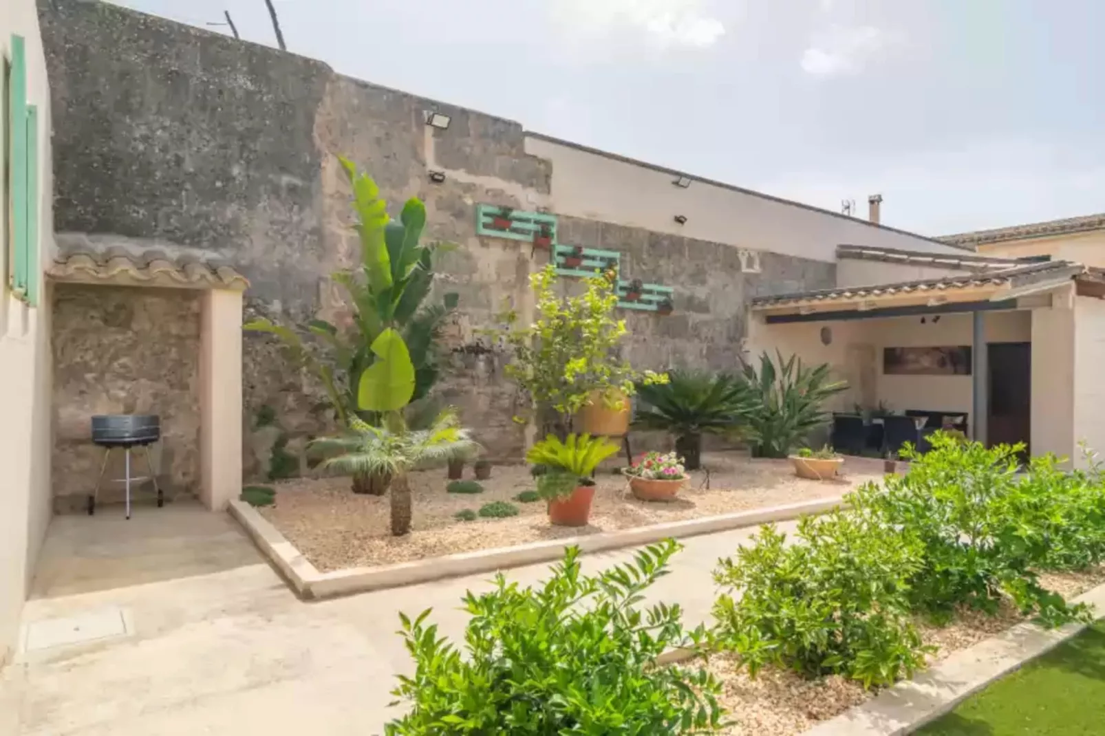 Cas Padri Pep-Exterior summer