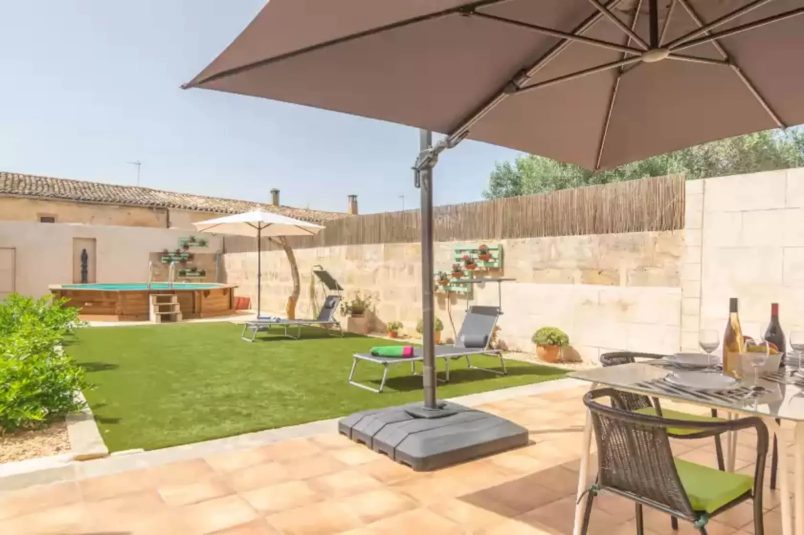 Cas Padri Pep-Gardens summer