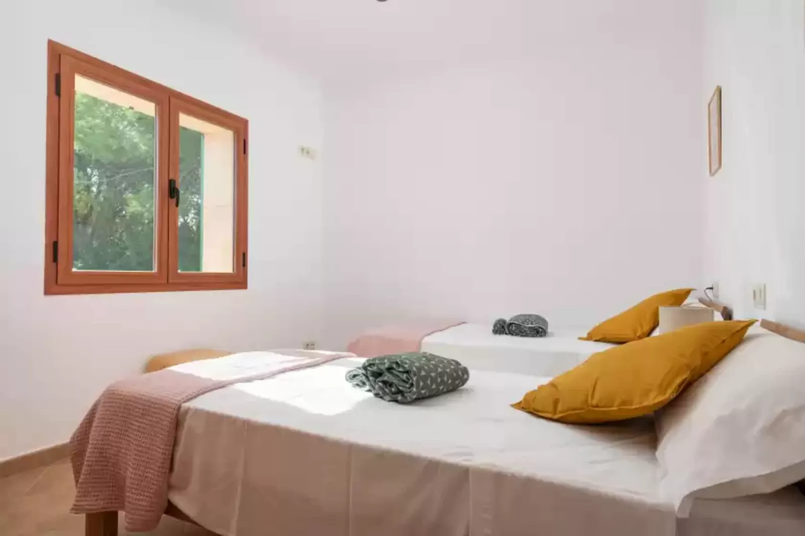 Can Taco-Bedroom