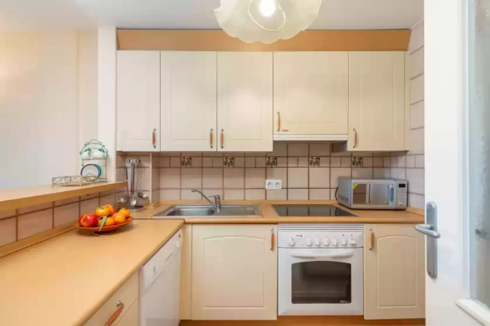 The Torrent's Observer Holiday Home-Kitchen