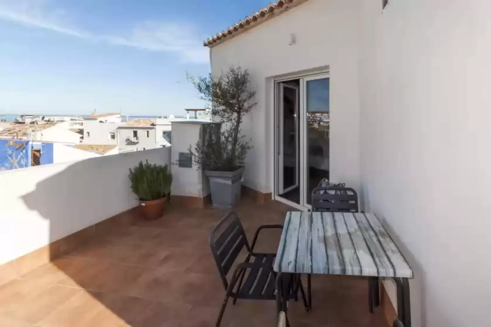 Apartamentos Al-andalusi 31-Terrassenbalkon