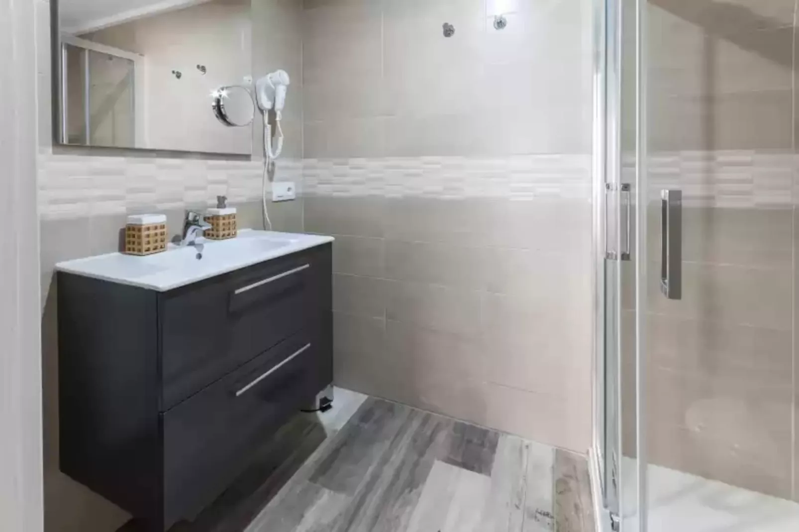 Apartamentos Al-andalusi 22-Badezimmer