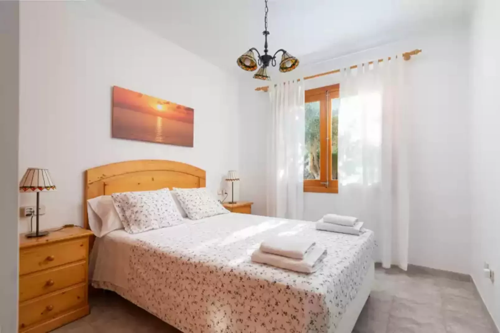 Calma-Bedroom