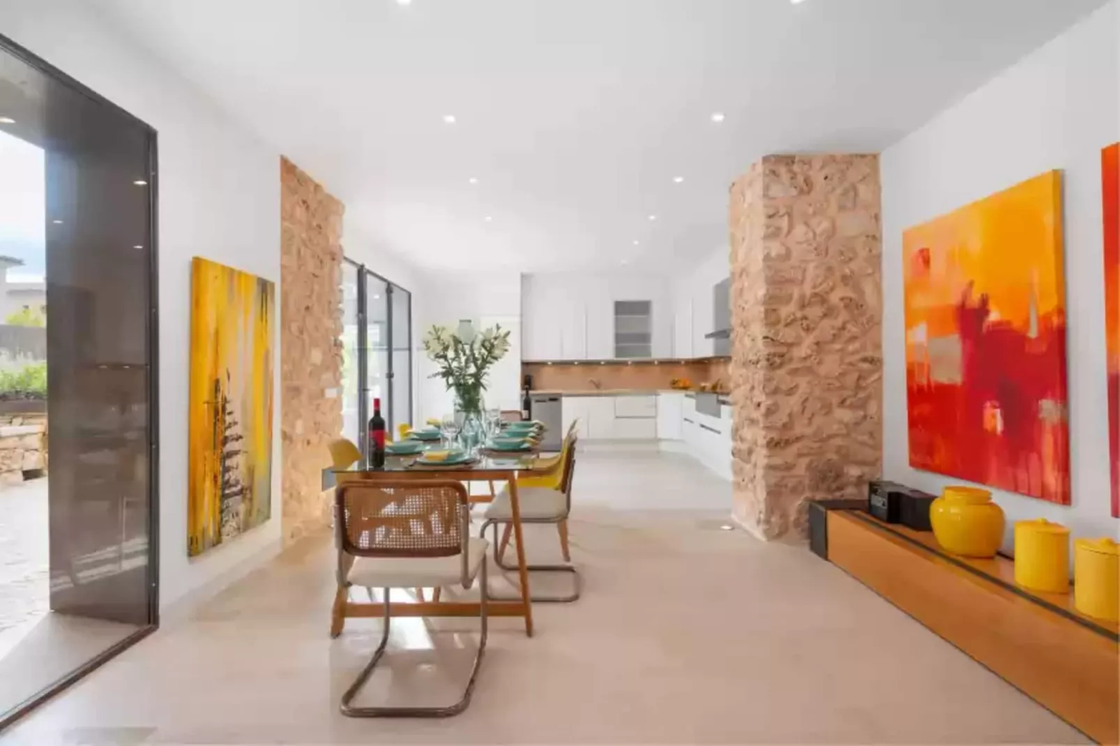 Can Font (costitx)-Dining room