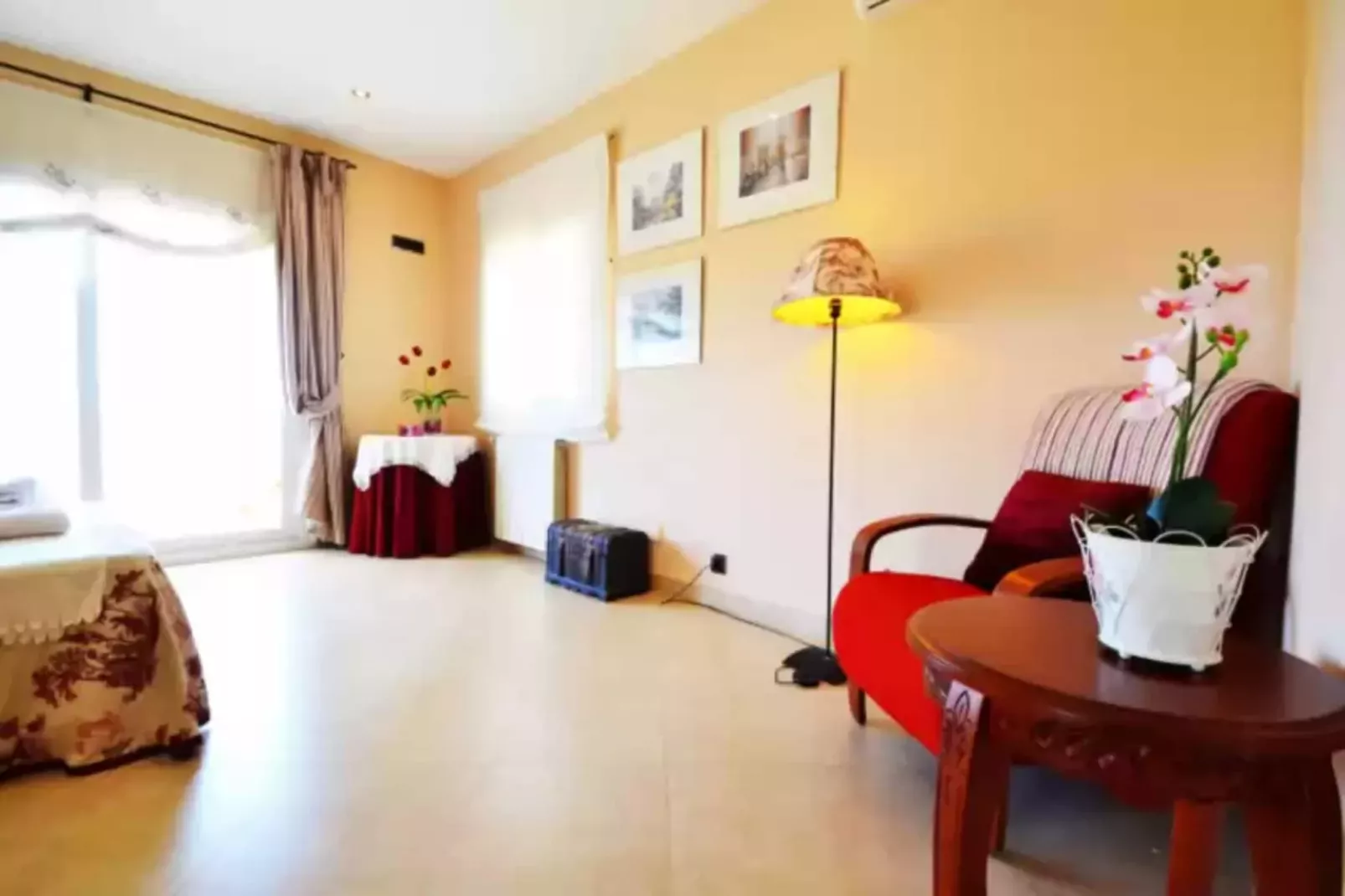 Chalet Libertat-Living room