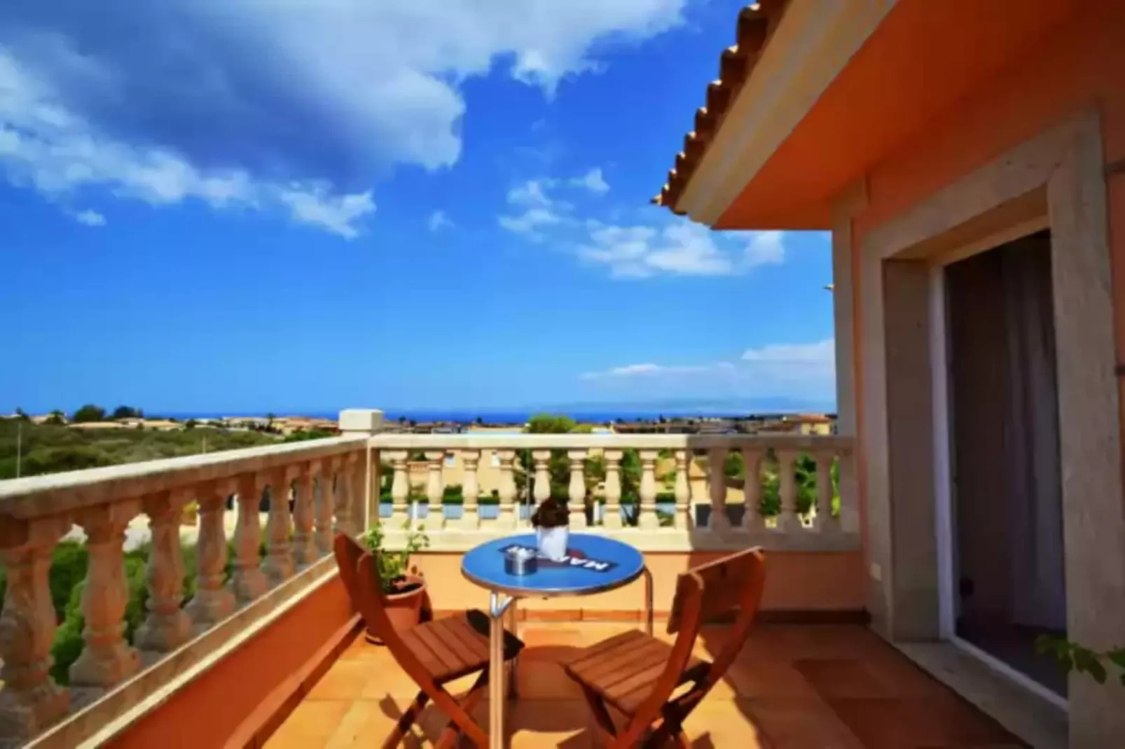 Chalet Libertat-Terrace balcony