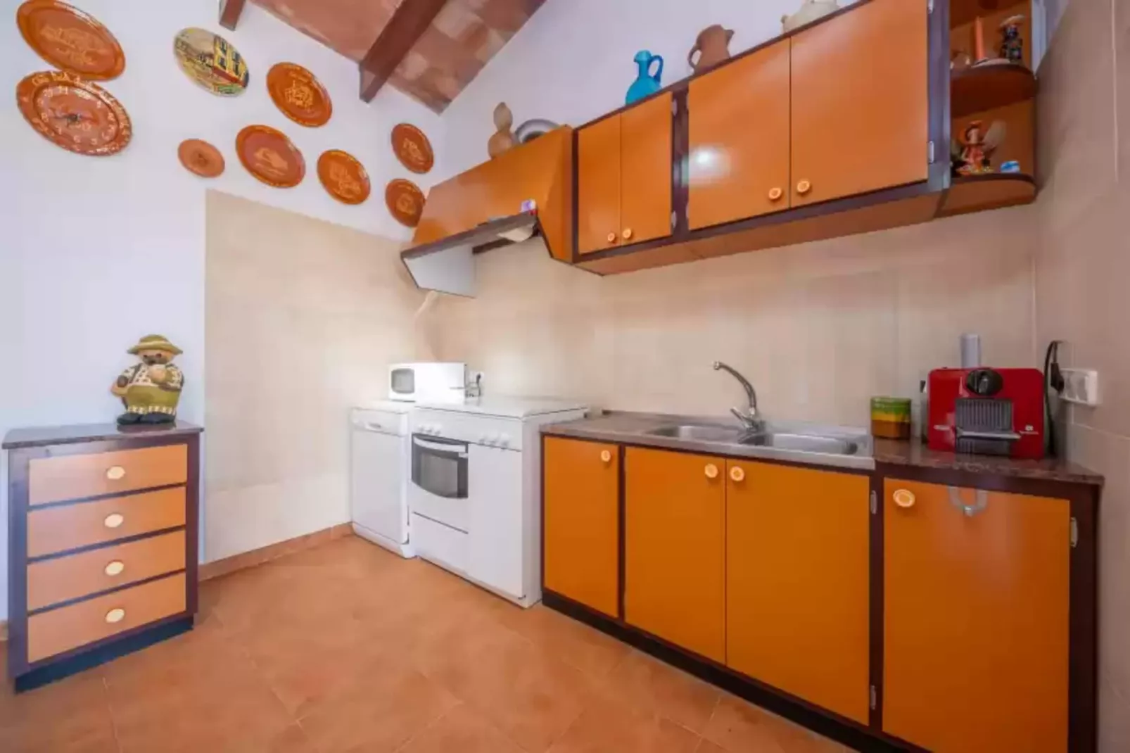 Can Pintat (llubÍ)-Kitchen