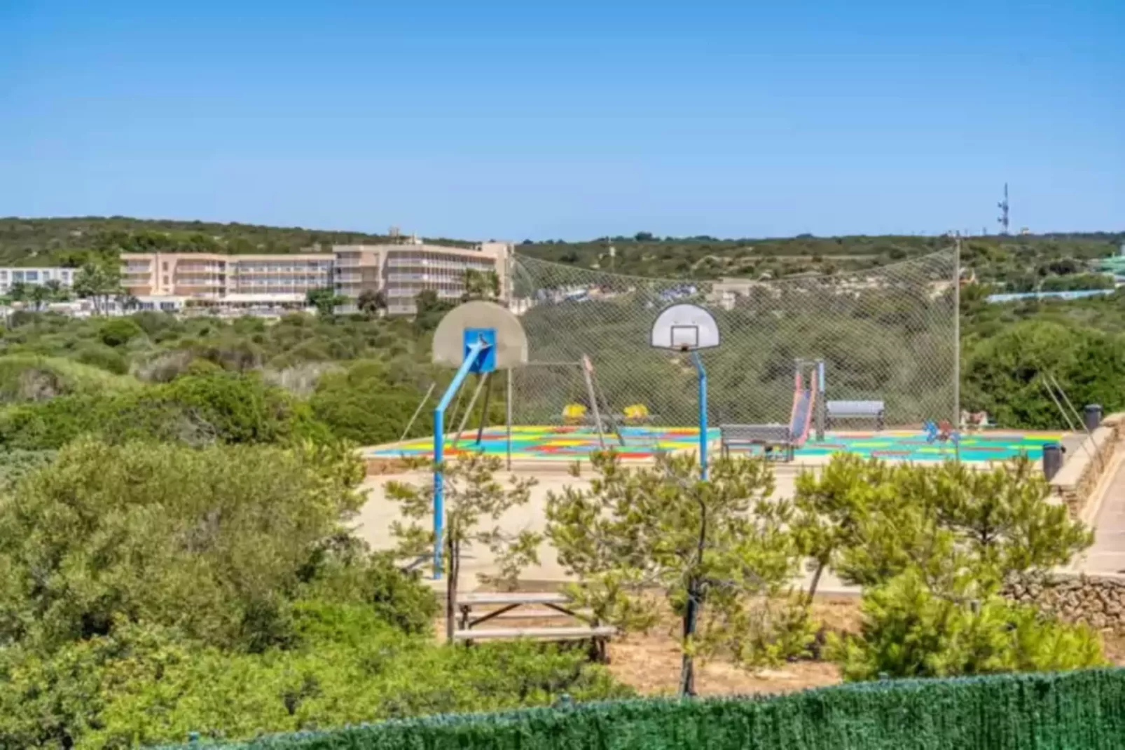 Villa Mila-Areas summer 5km