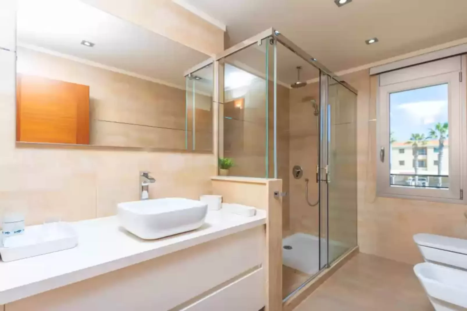 Antonia-Bathroom