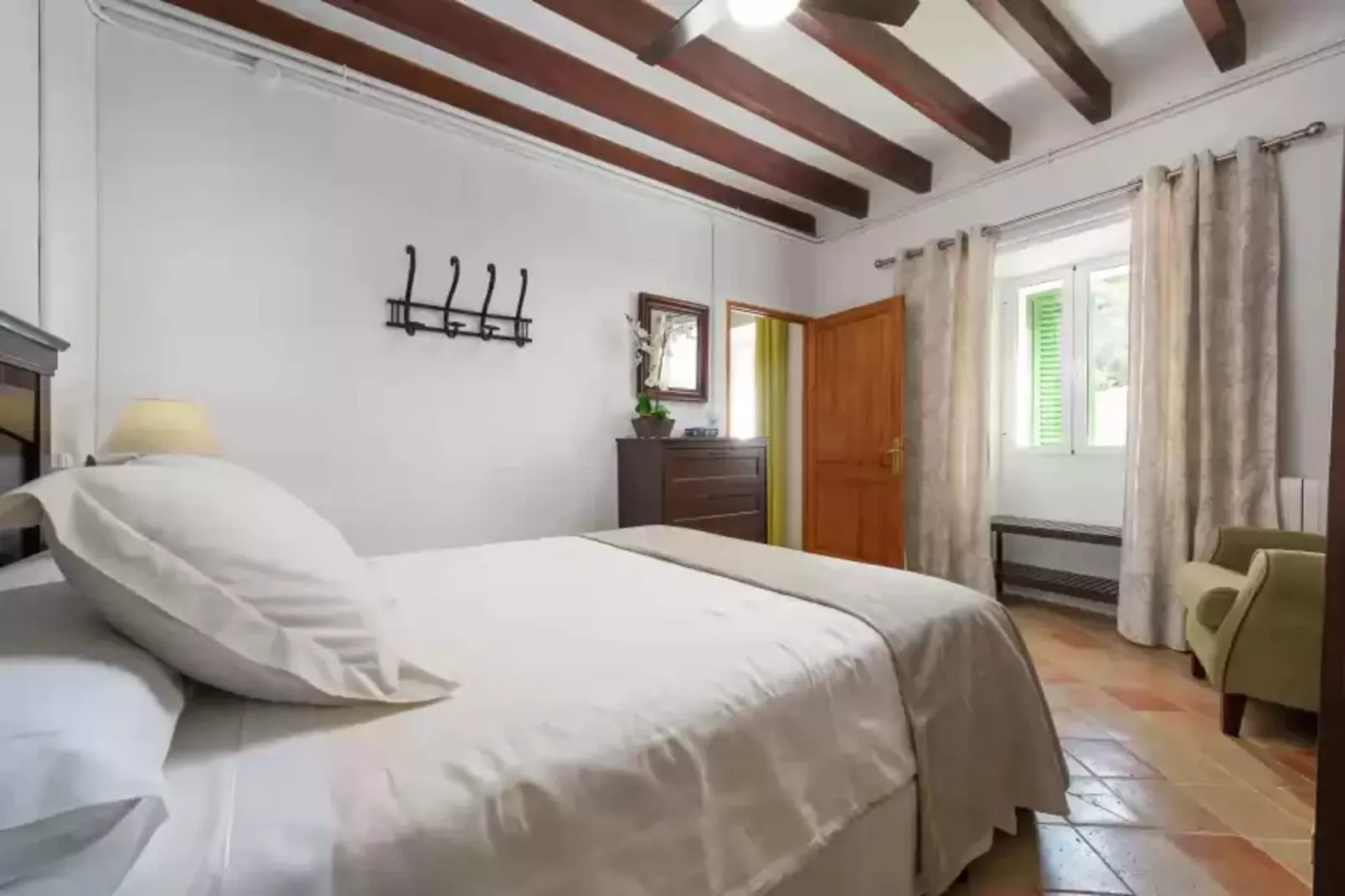 C'an Pieres-Bedroom