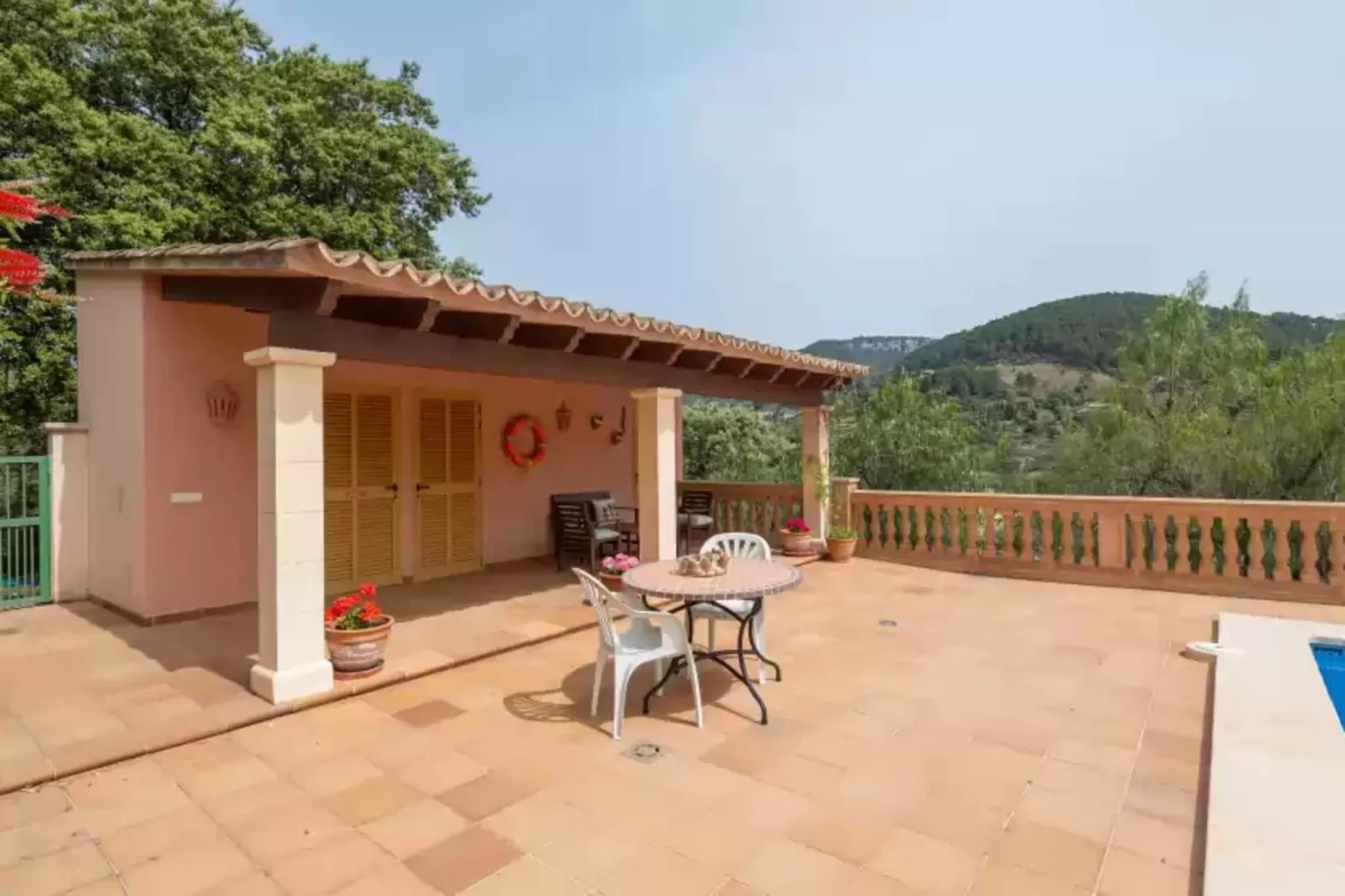 C'an Pieres-Terrace balcony