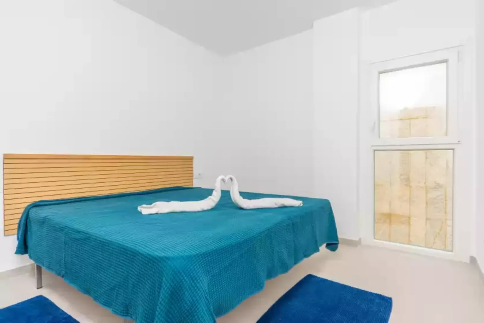 Hugo 1-Bedroom