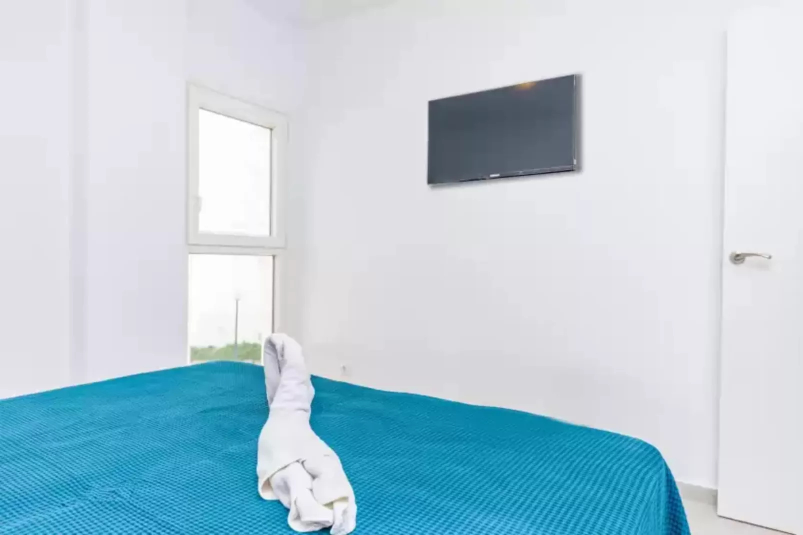 Hugo 1-Bedroom