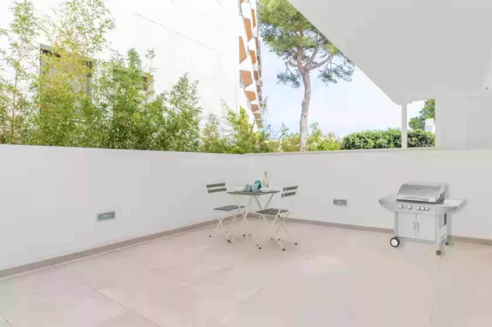 Aroa 1-Terrassenbalkon