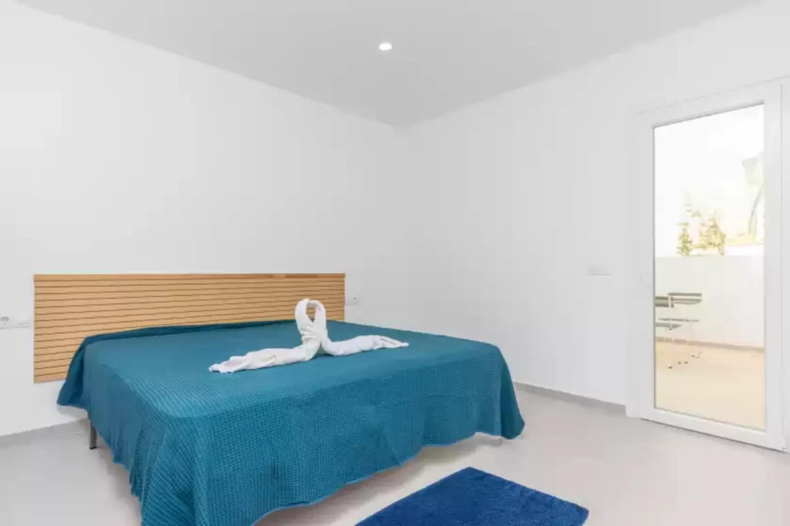 Aroa 2-Bedroom