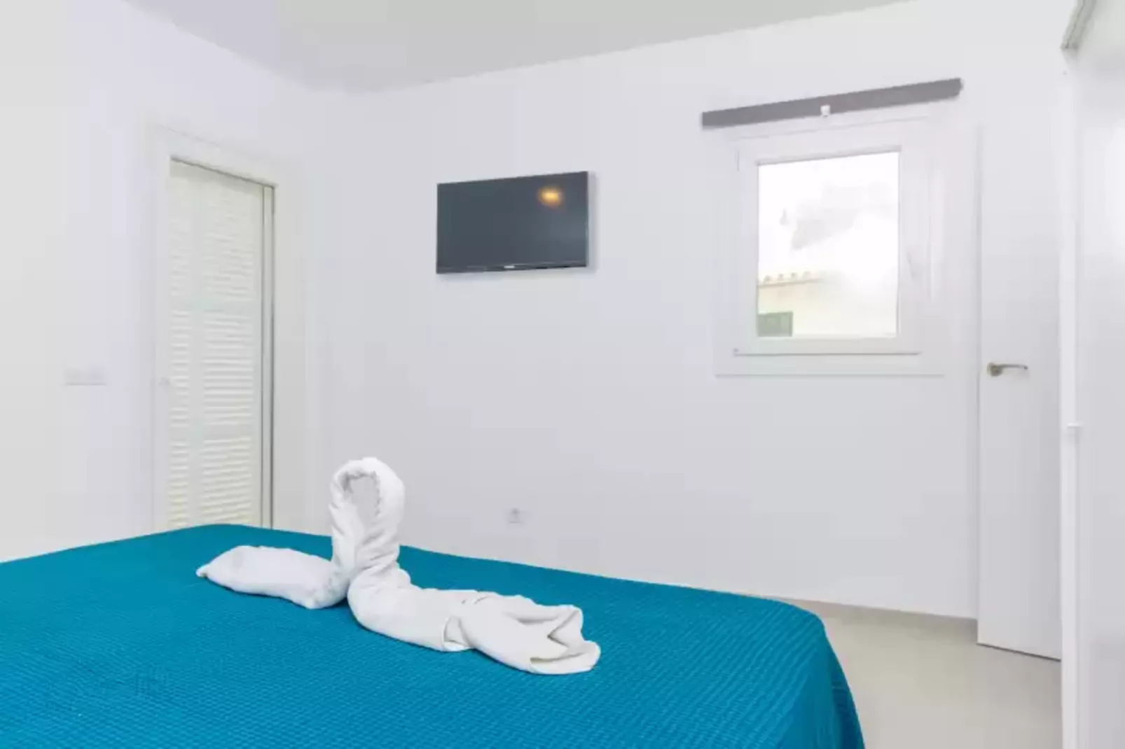 Aroa 2-Bedroom