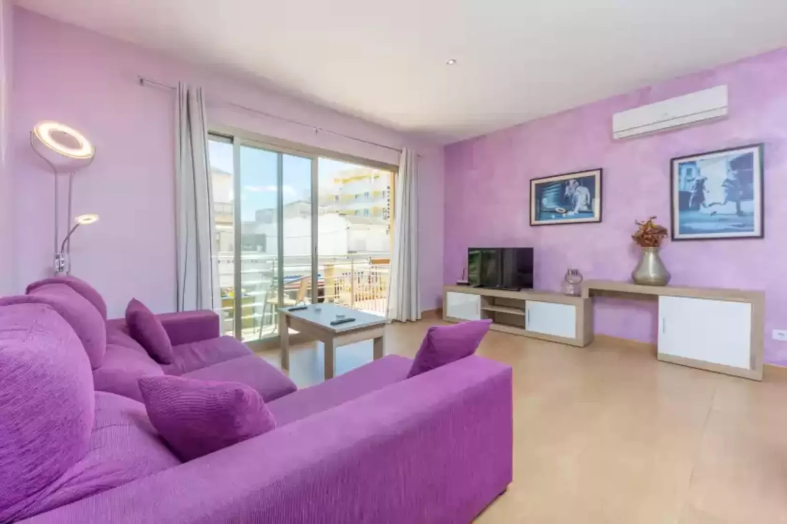 Bosset Platja-Living room