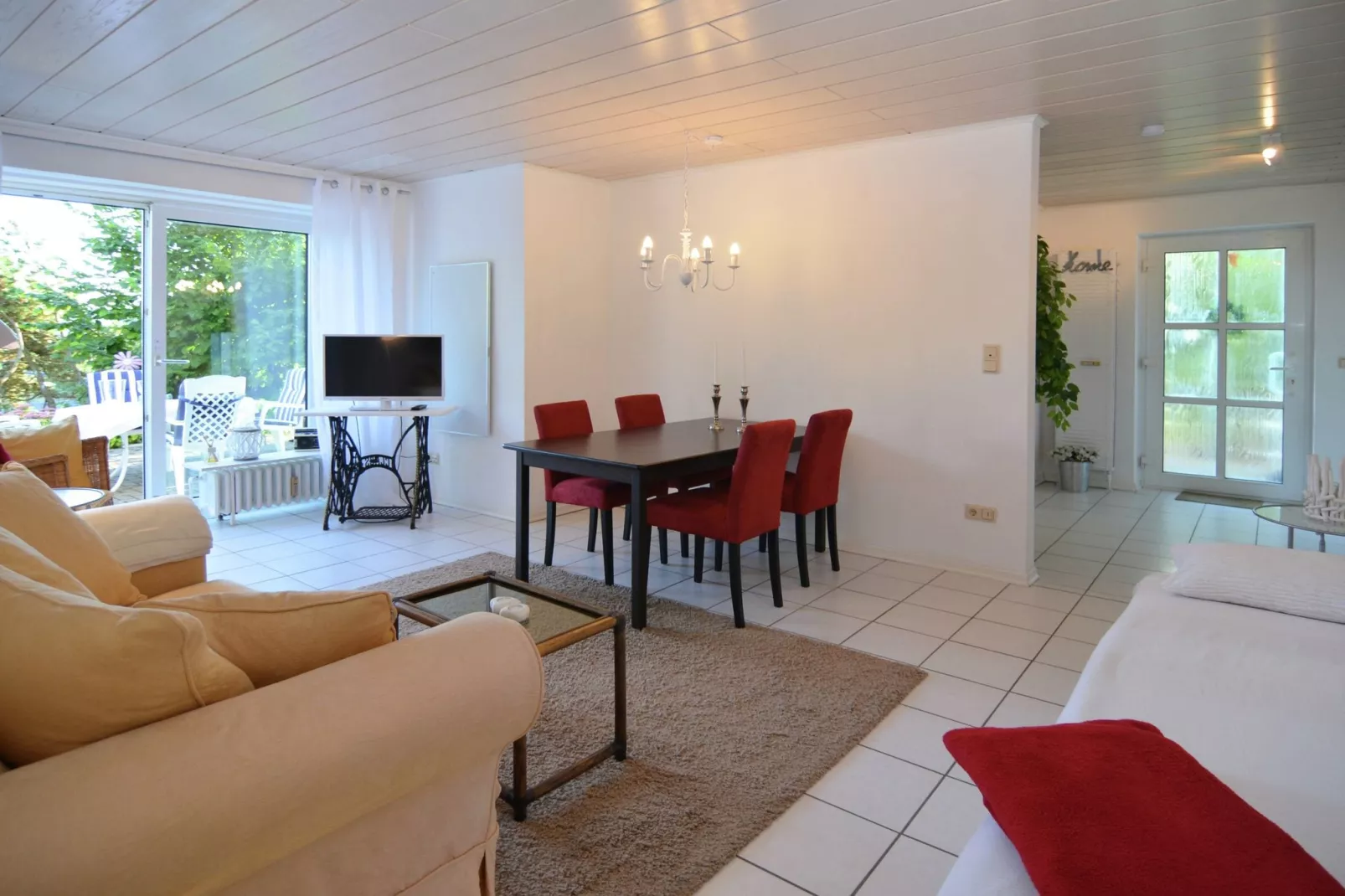 Knüllblick II-Dining room