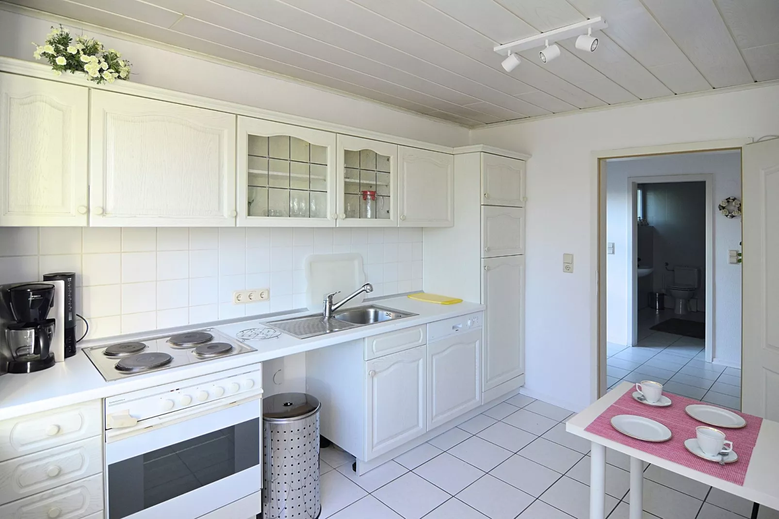 Knüllblick II-Kitchen