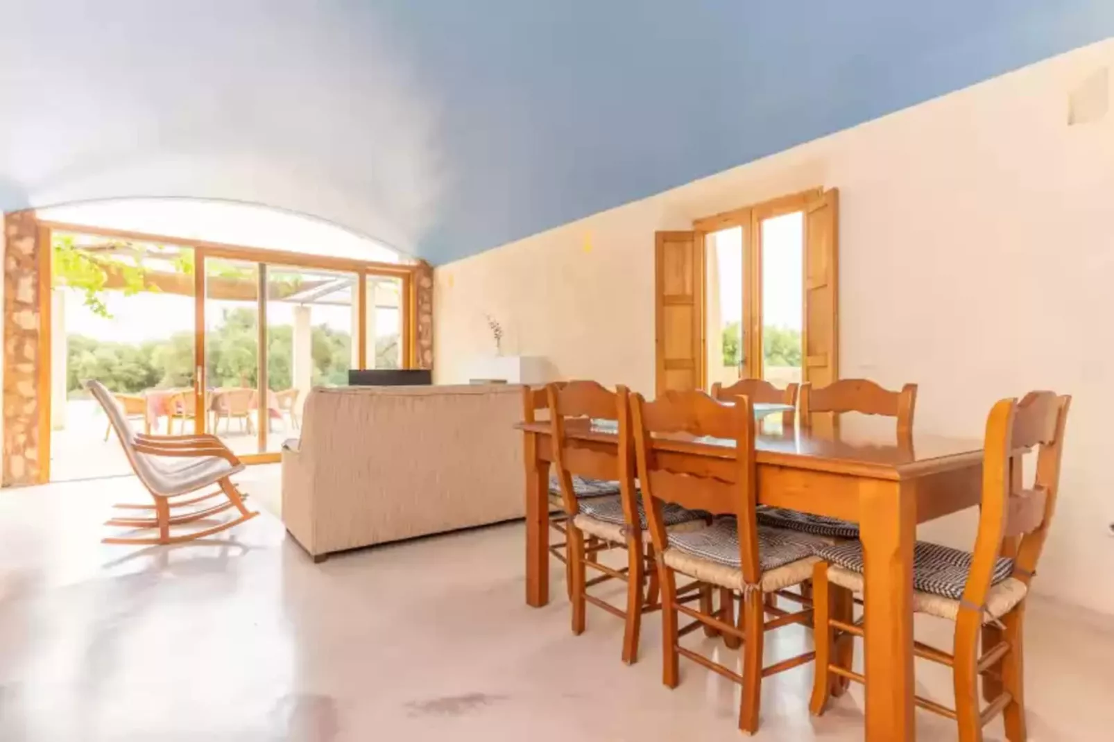 Can Jeroni Carrio-Dining room