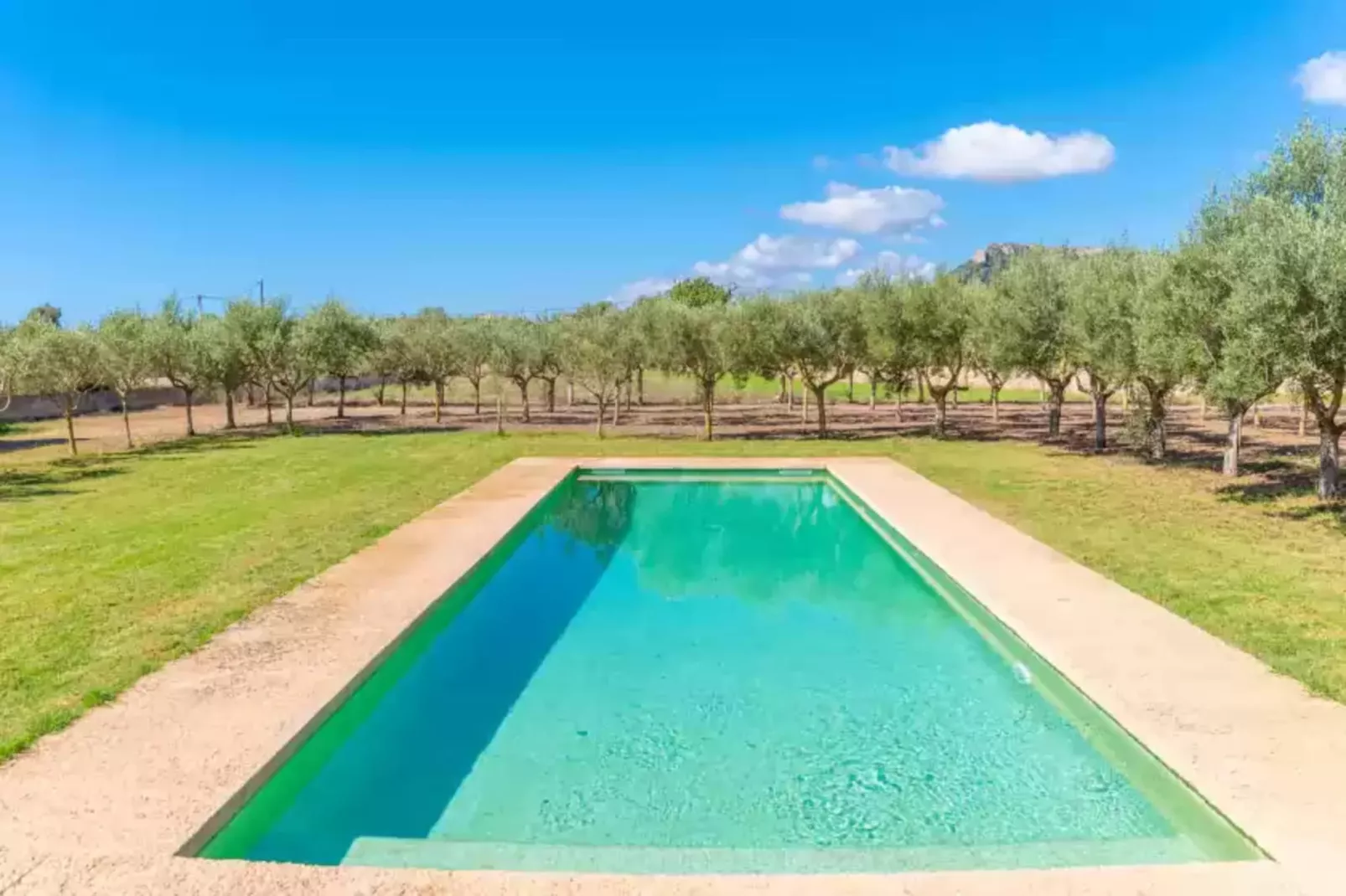 Ses Fonolleres-Pool