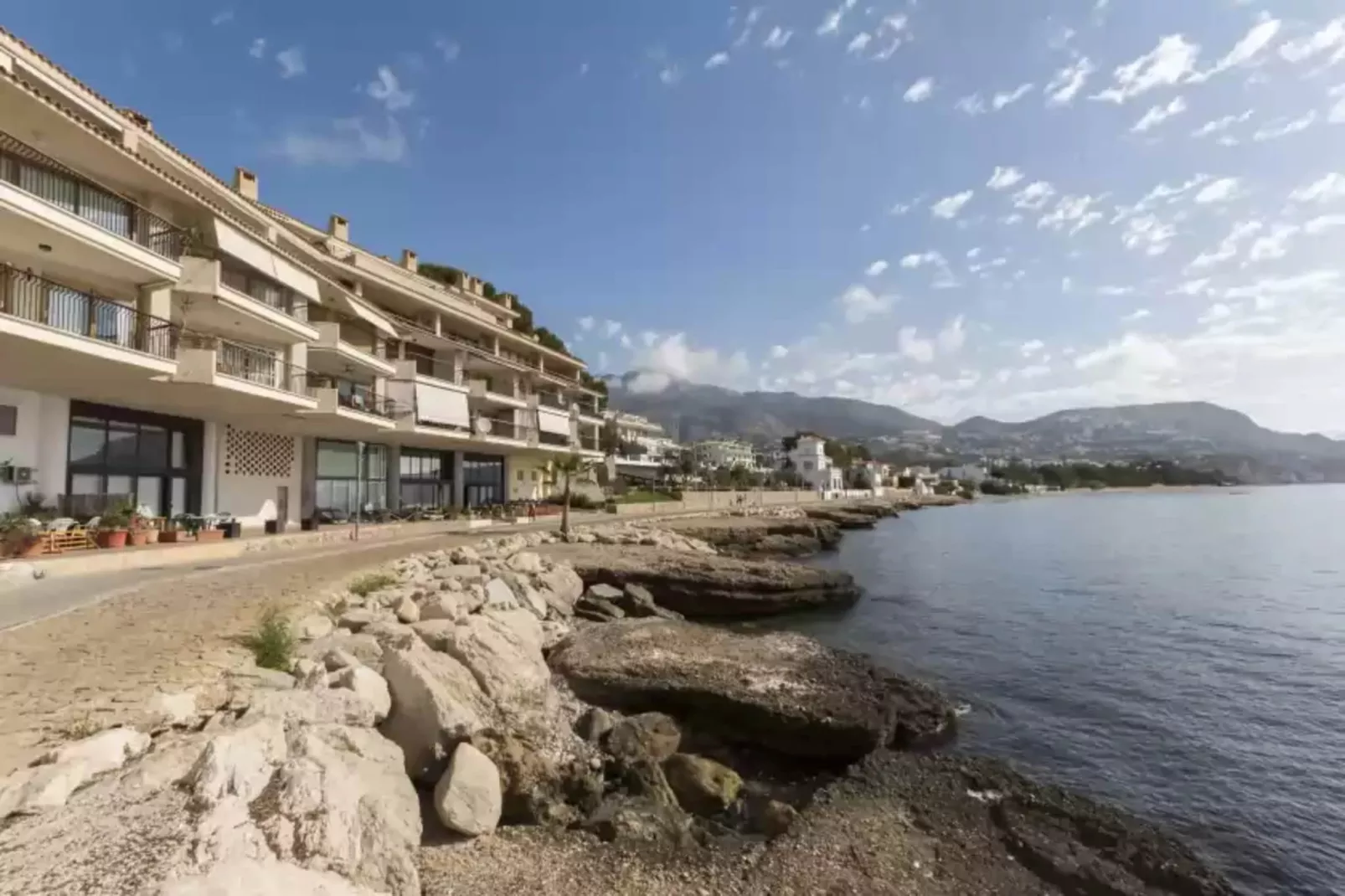 Atalaya Del Mar-Areas summer 1km