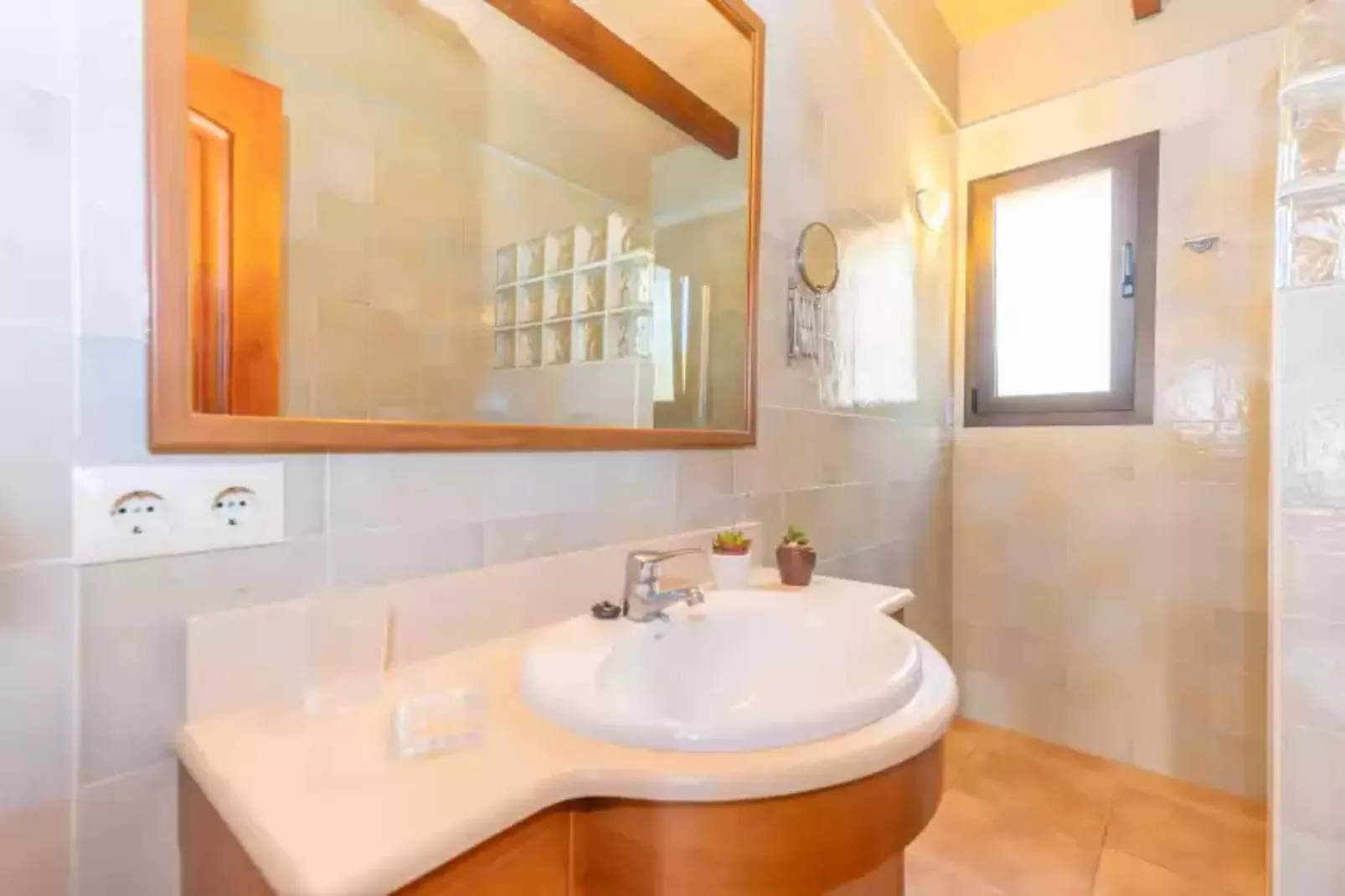 Els Garrovers-Bathroom