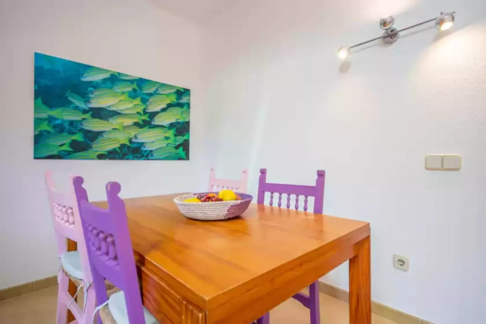 Boreal-Dining room