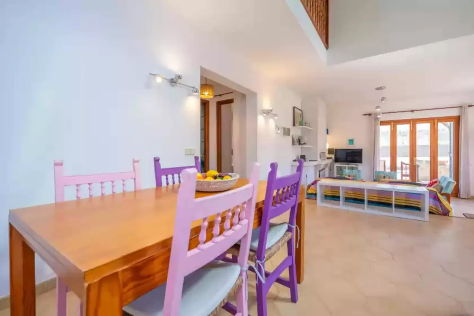 Boreal-Dining room
