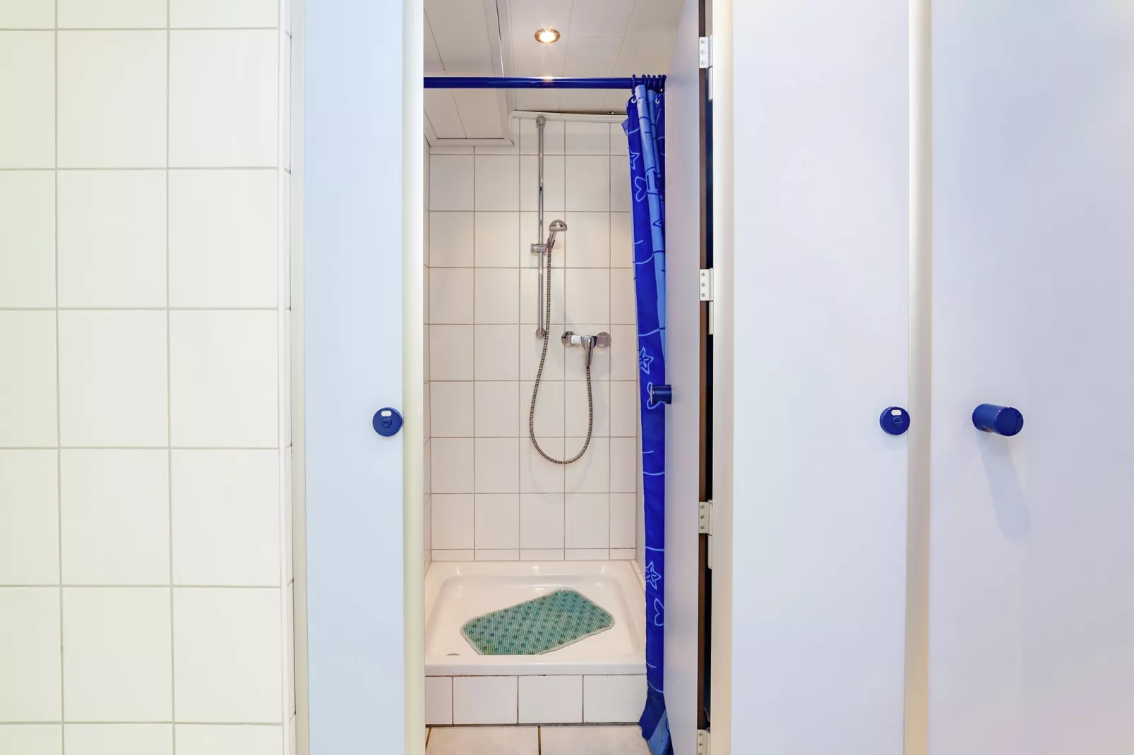Im Kellerwald-Bathroom