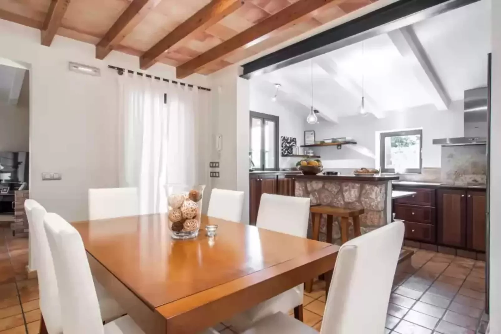 Cal Llenyater-Dining room