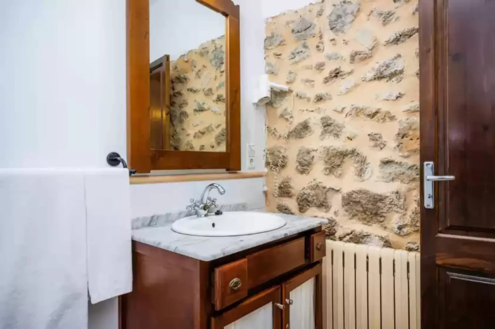 S'hort De Sa Bagura - Sa Soll-Bathroom