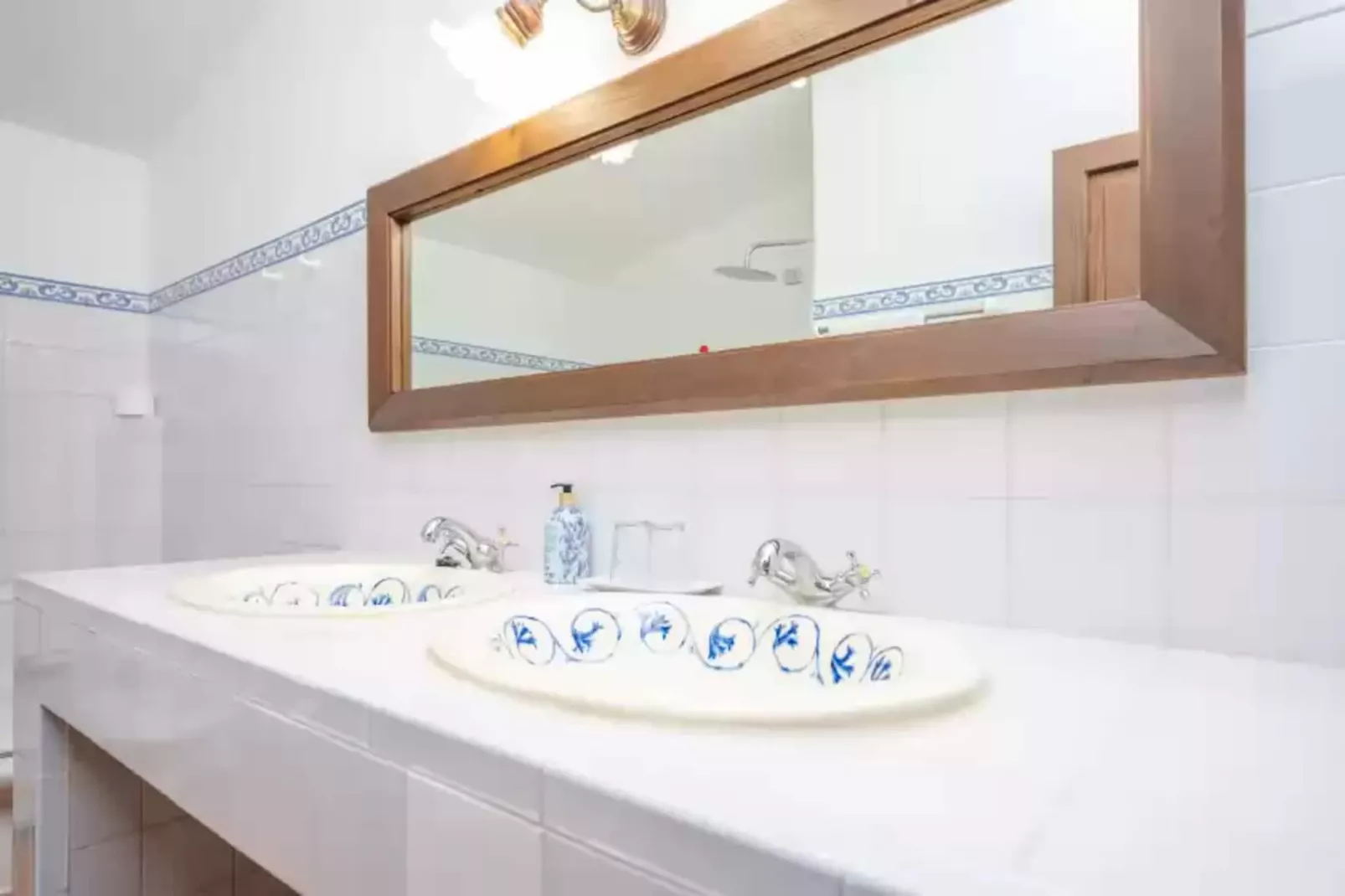 L'eresta-Bathroom