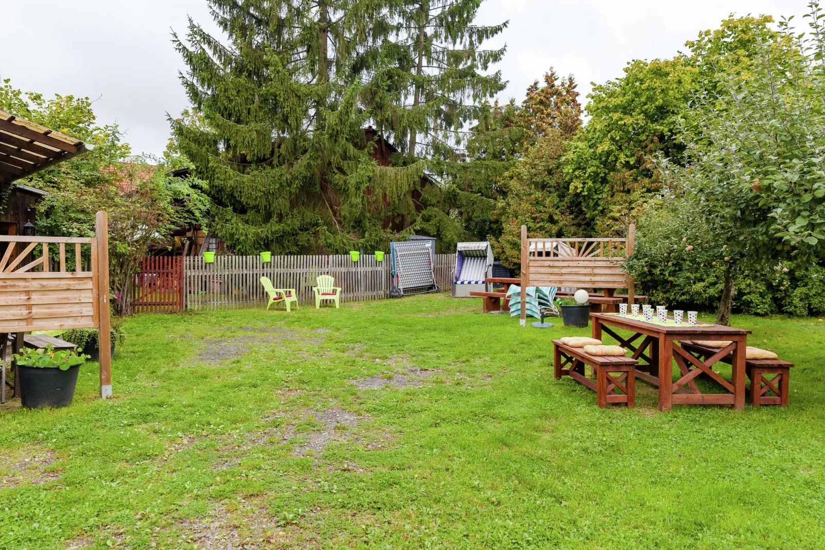 Im Kellerwald-Garten Sommer