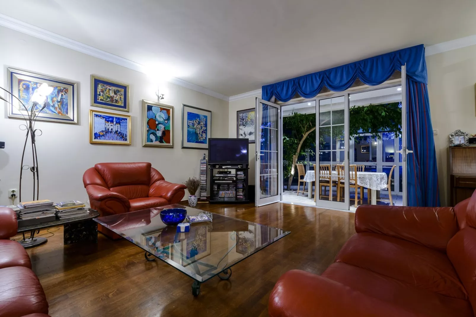 Villa Piano - Four Bedroom Villa with Terrace and Swimming Pool-Living room