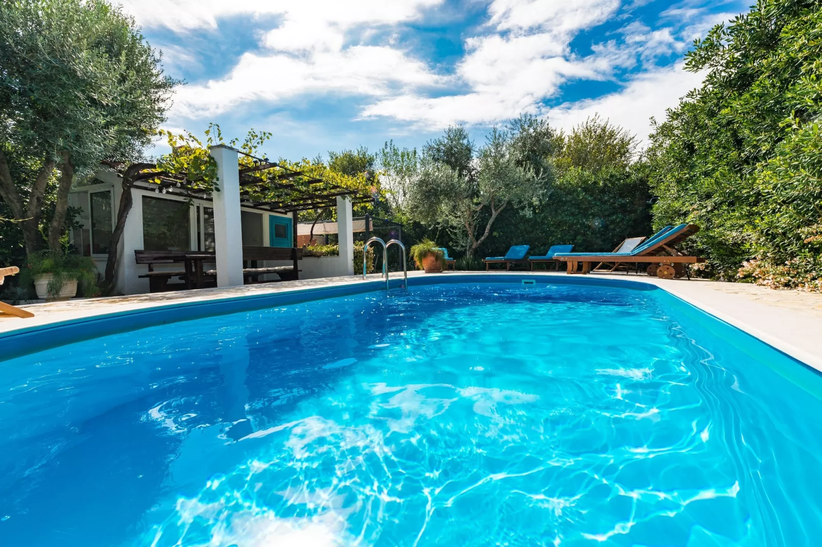 Villa Piano - Four Bedroom Villa with Terrace and Swimming Pool-Pool