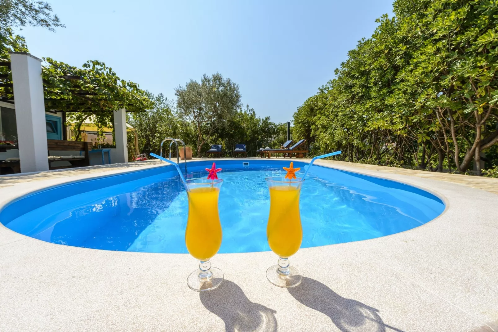 Villa Piano - Four Bedroom Villa with Terrace and Swimming Pool-Pool