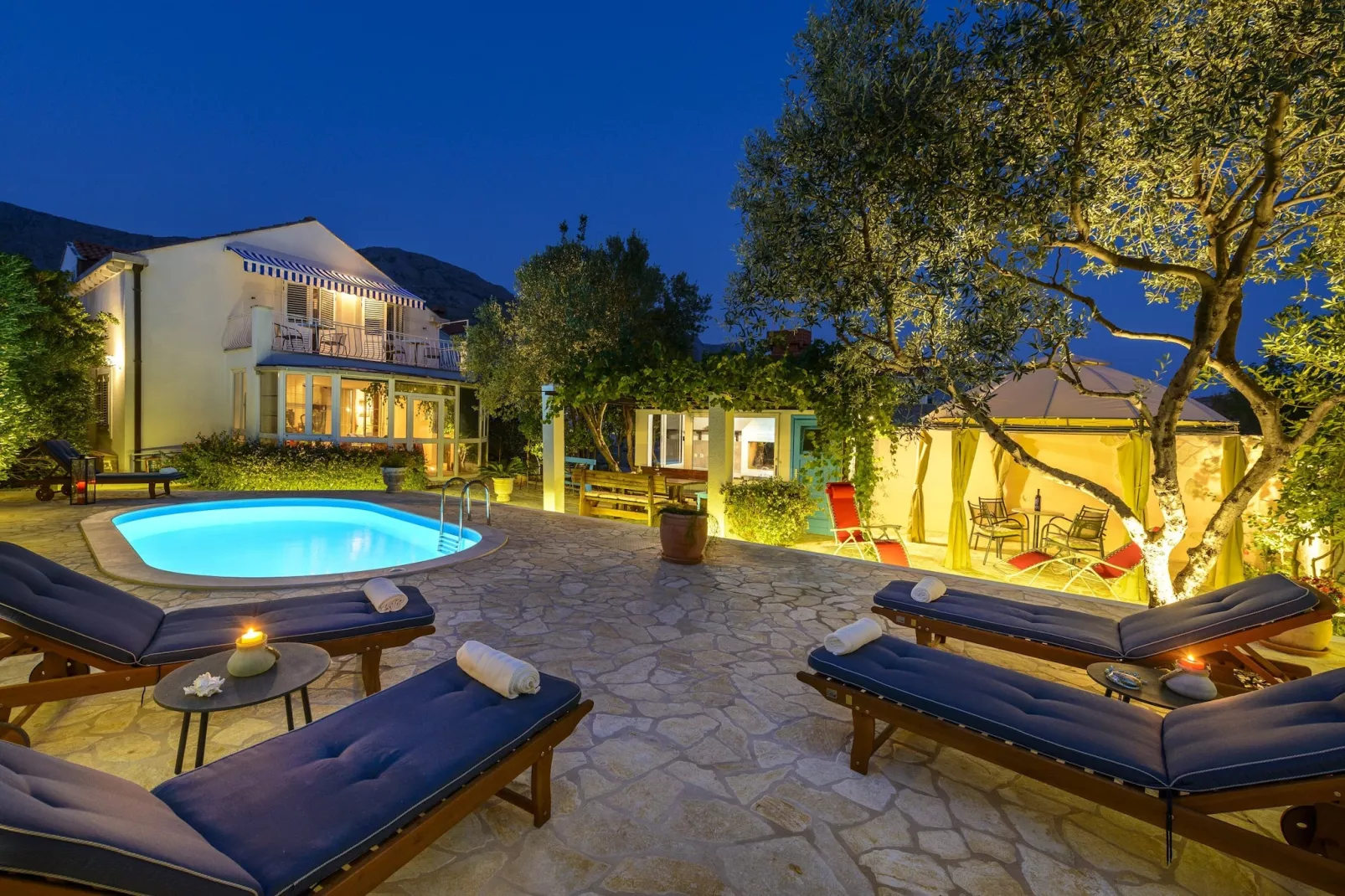 Villa Piano - Four Bedroom Villa with Terrace and Swimming Pool-Terrace