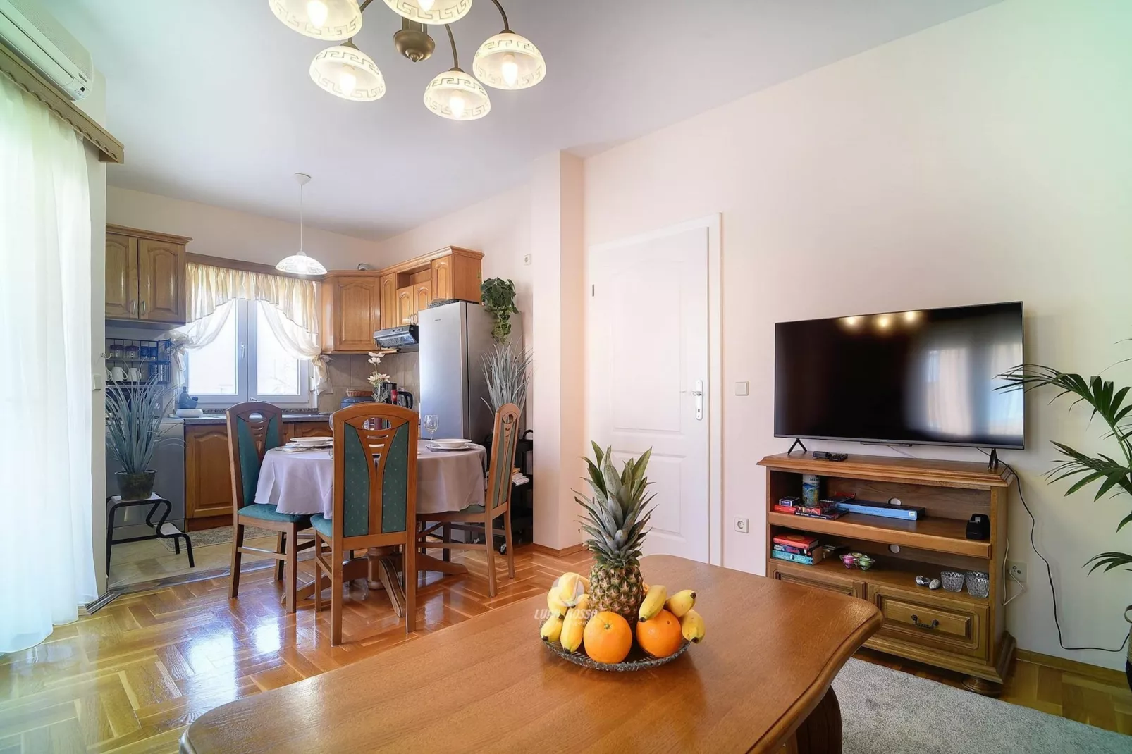 Apartment Cvita-Living room