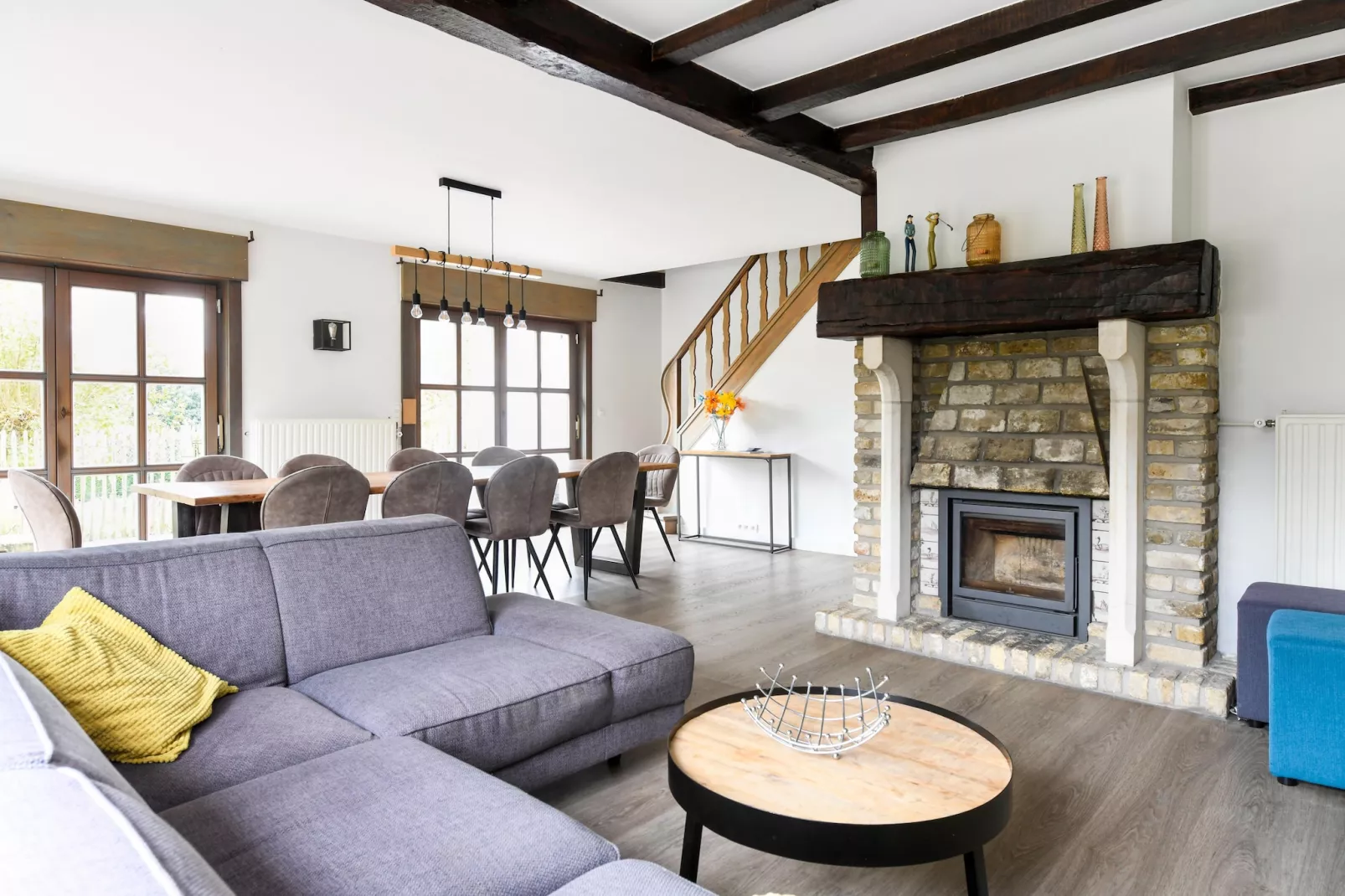 Villa Weekend-Salon