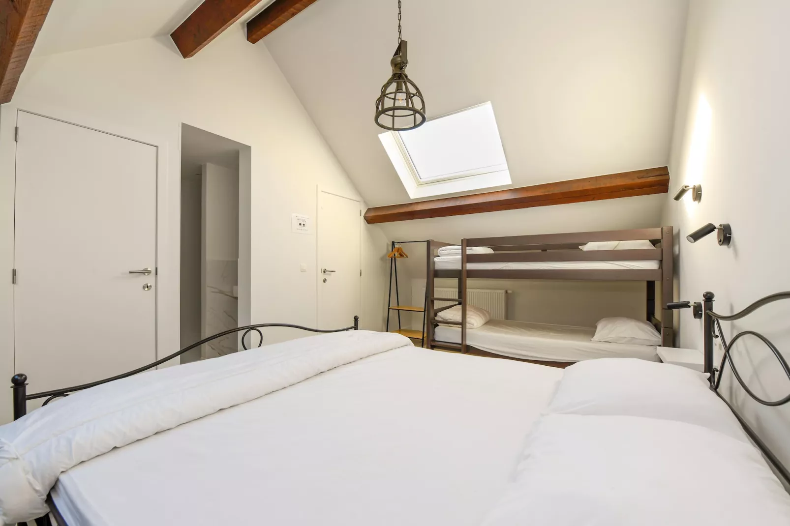 Weekendhuisje 10px-Bedroom
