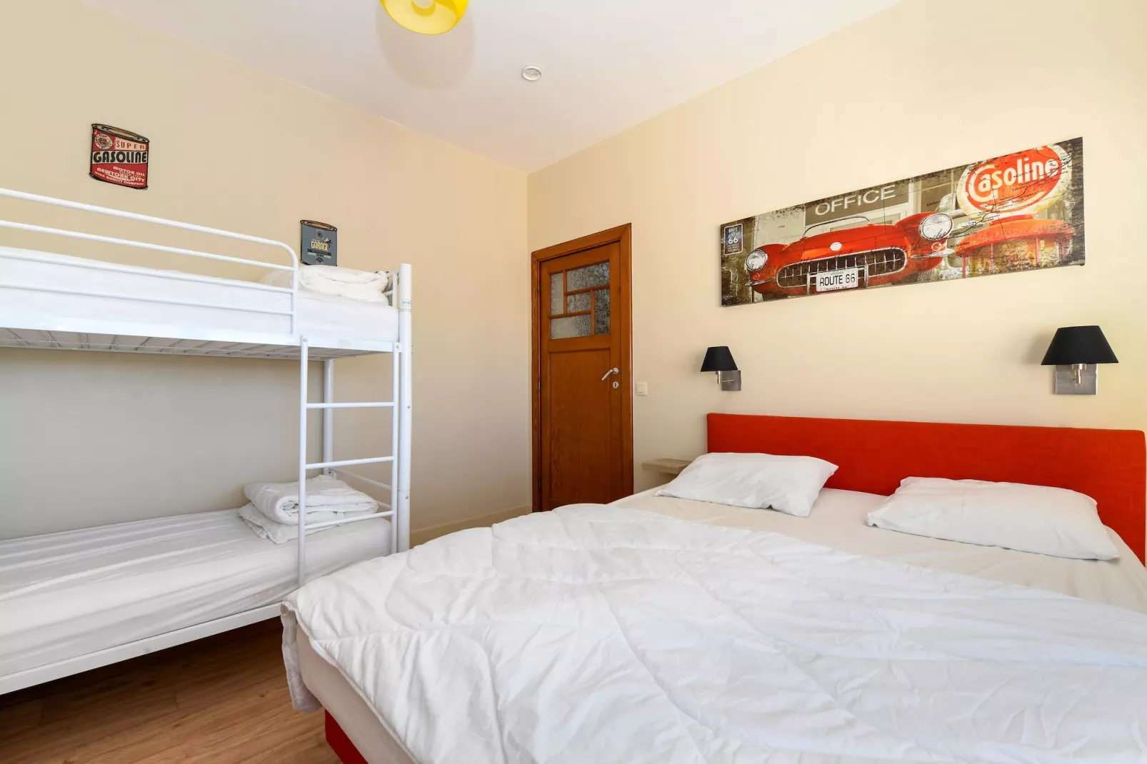 Weekendhuisje 10px-Bedroom