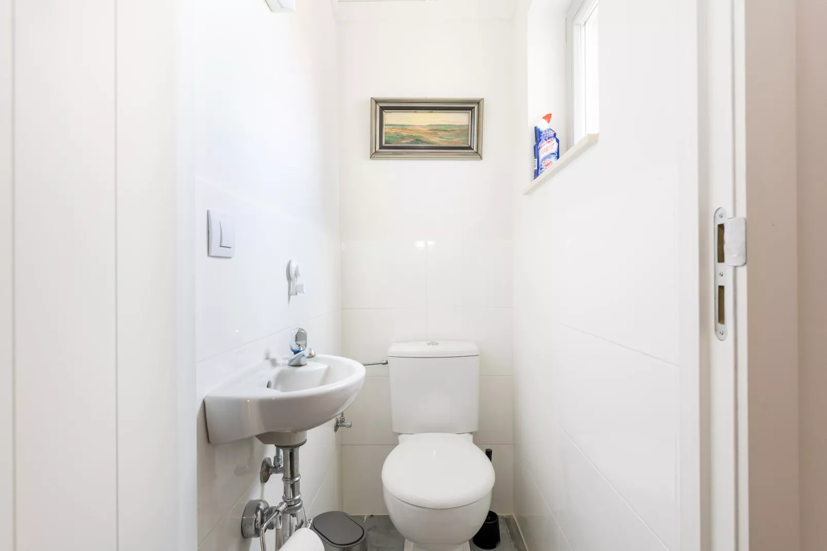 W89-Bathroom
