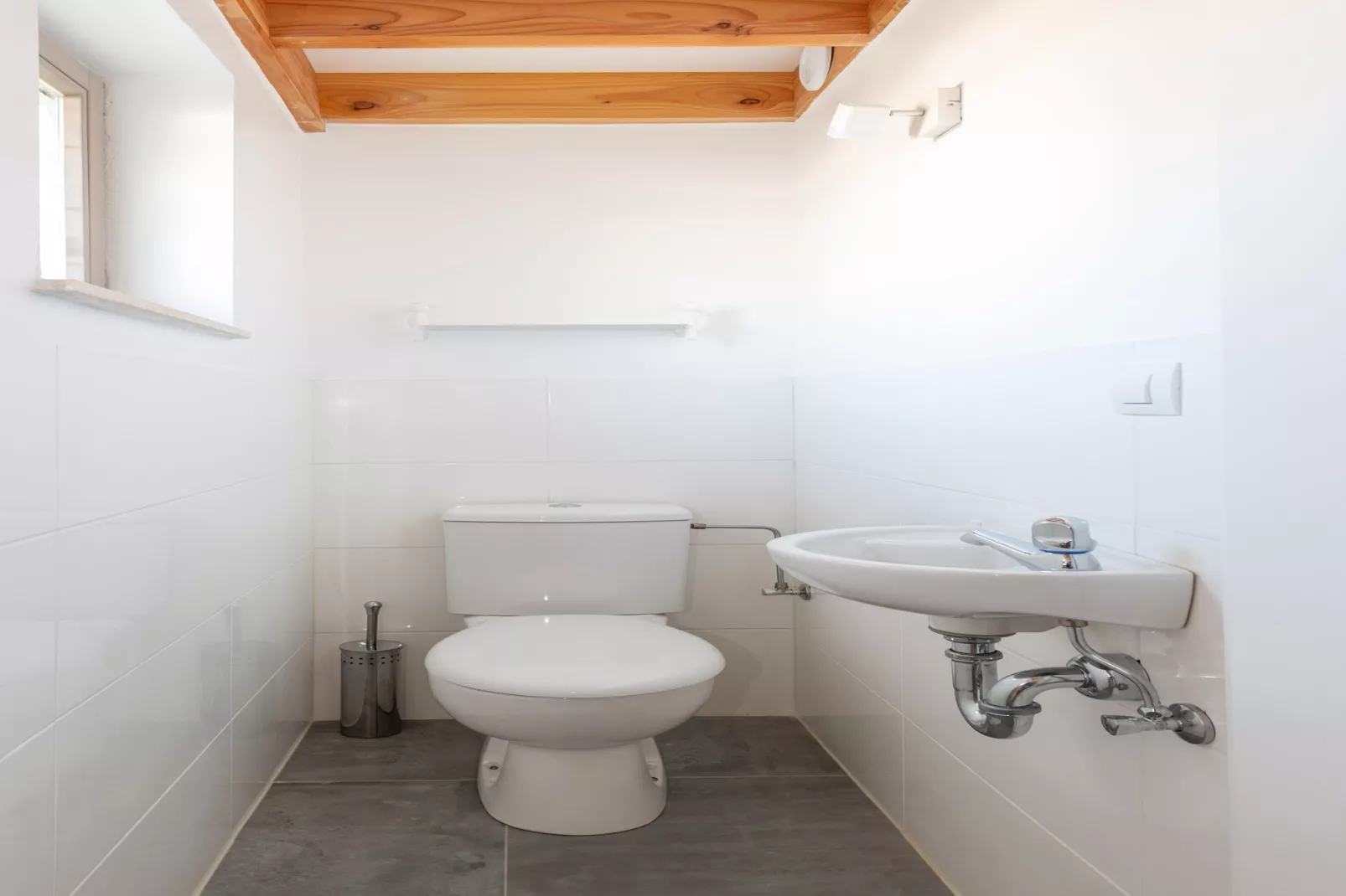 WH12-Bathroom