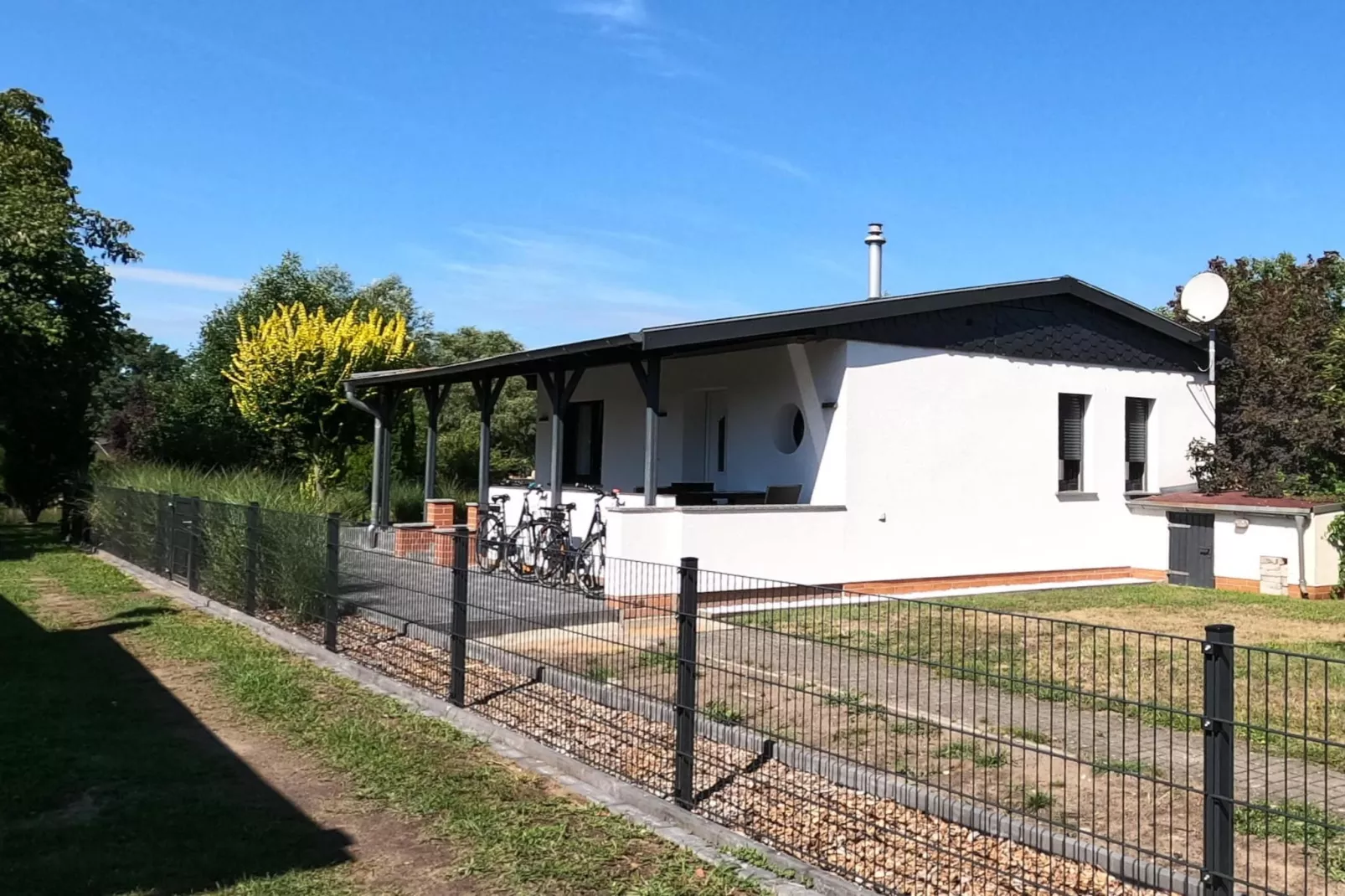 Ferienhaus mit Wasserblick 2 Pers-Exterior summer