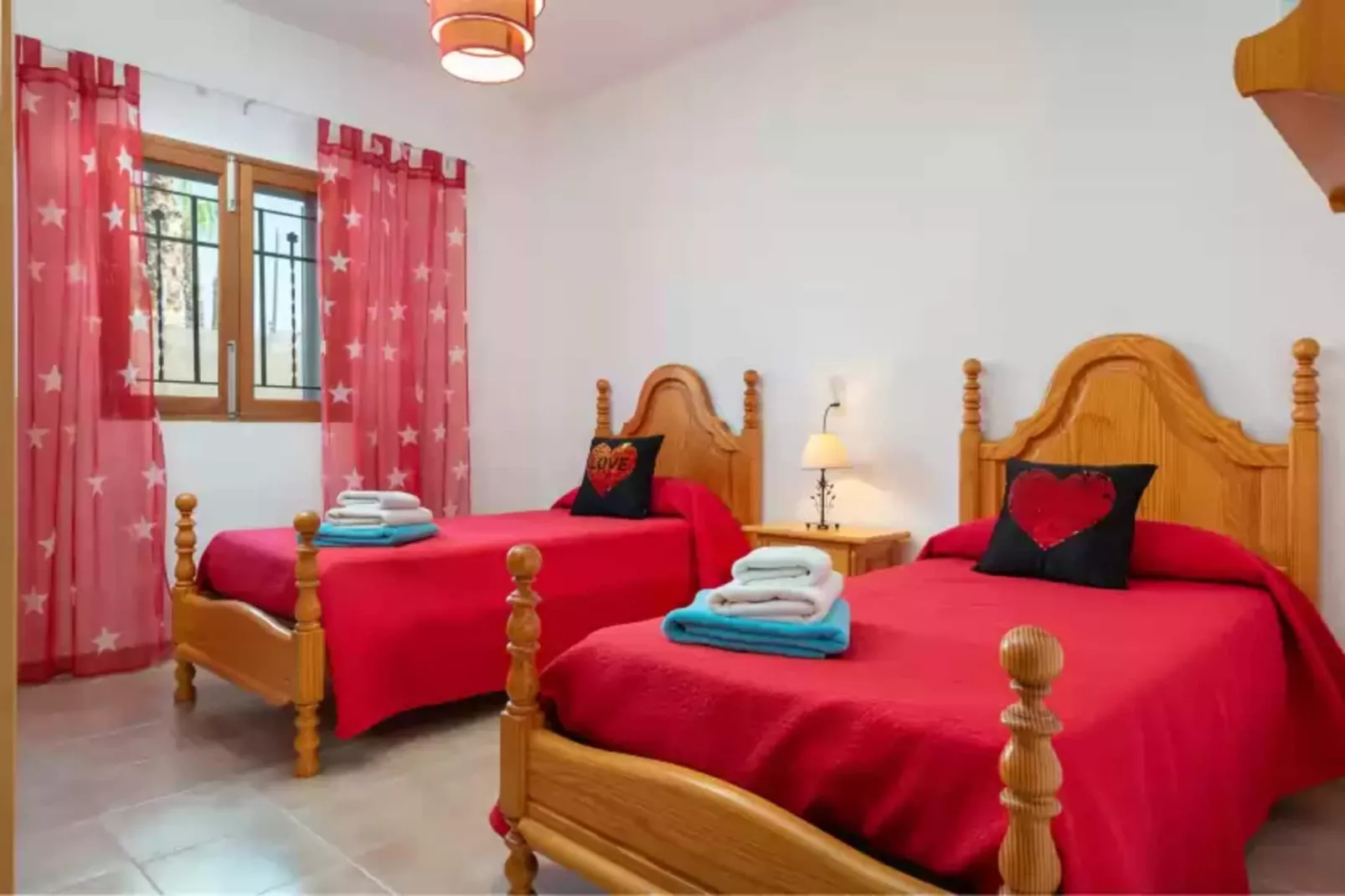Raco De Can Pep-Bedroom
