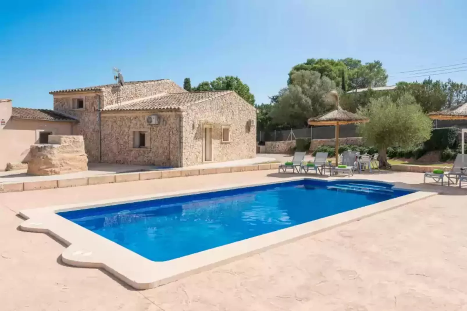Can Brivo-Pool